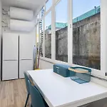 招待所 Whome Smart Living Hub, Designer Spaces For Digital Nomads & Remote Workers *