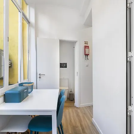 Casa de hóspedes Whome Smart Living Hub, Designer Spaces For Digital Nomads & Remote Workers